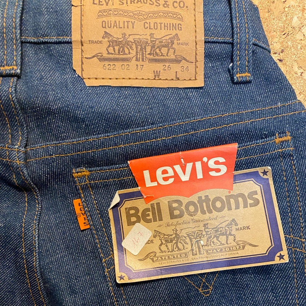 Vintage bell bottoms Orange Tab Levi’s 622